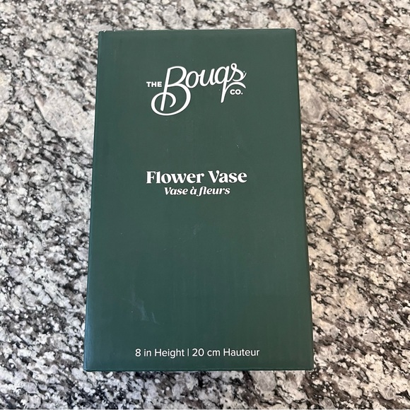 The Bouqs Co. flower vase - Picture 4 of 5